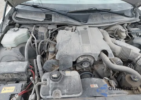 2004 Lincoln Town Car Signature из США, поврежденный, VIN 1LNHM81W74Y638077